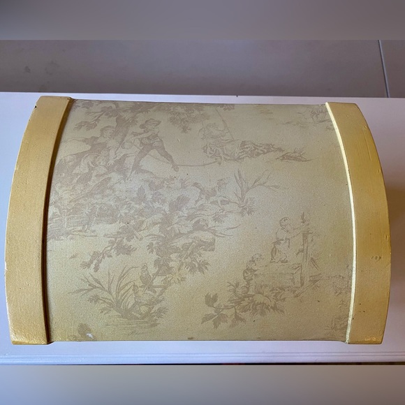 Vintage Wood Keepsake Box - Picture 5 of 6